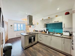 Photo 14- click for photo gallery